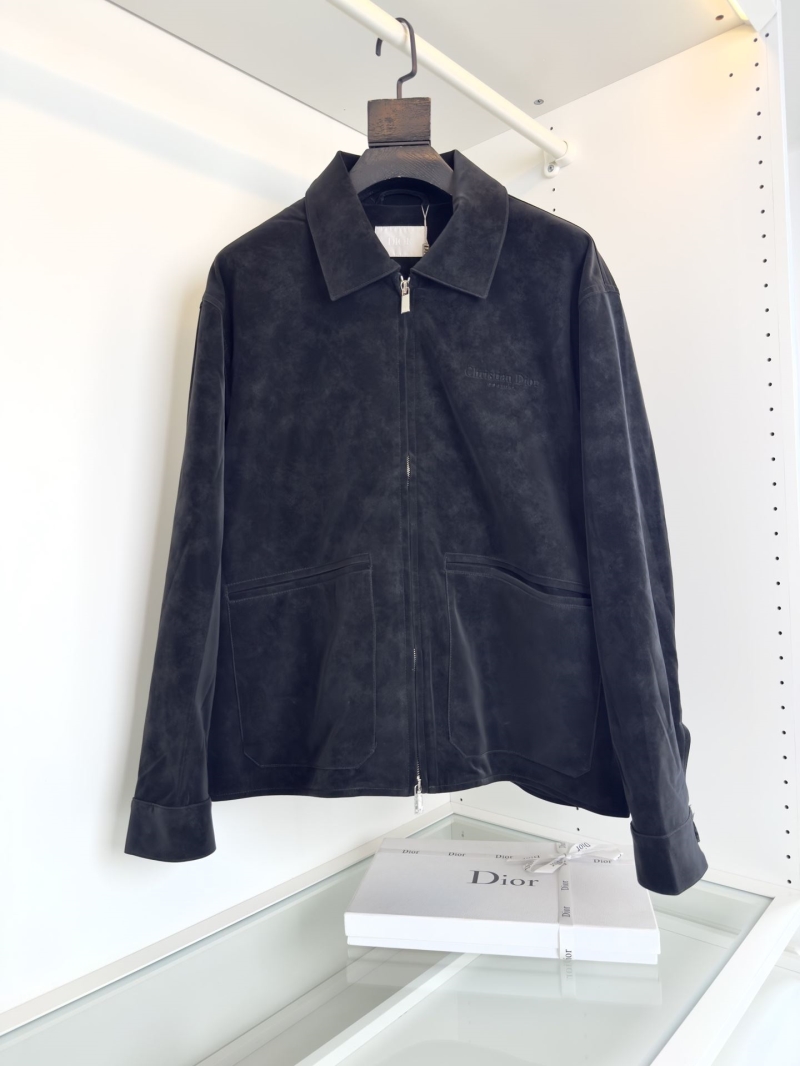 chr1st1an D10r outwear